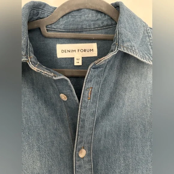 Aritzia Denim Forum The 90s Classic Denim Shirt 90'S Vintage Bleu Size XS - Picture 9 of 14